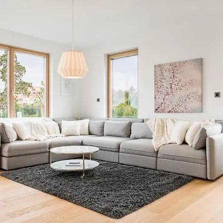 Apartment The Majestic Bel Etage Upscale With Pool Split